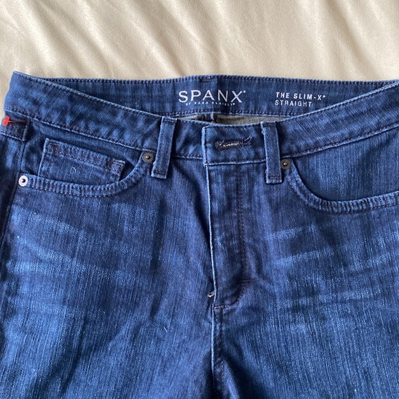 Blue jeans - Picture 2 of 3